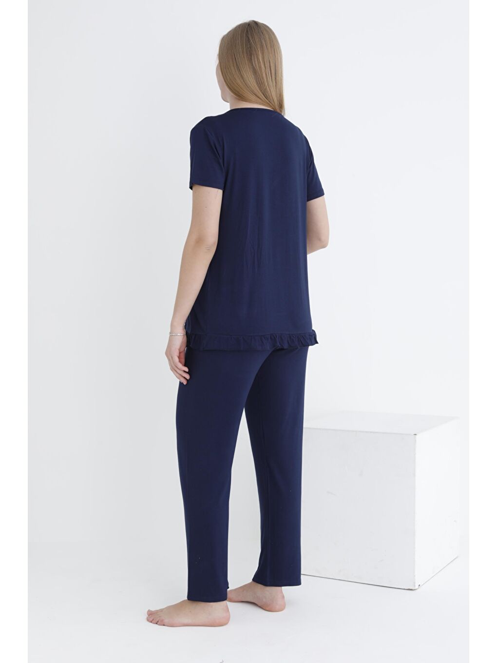Lacivert Sabahlıklı Fırfır Detaylı Kısa Kol Emzirmeye Uygun Hamile ve Lohusa Pijama Takımı-5