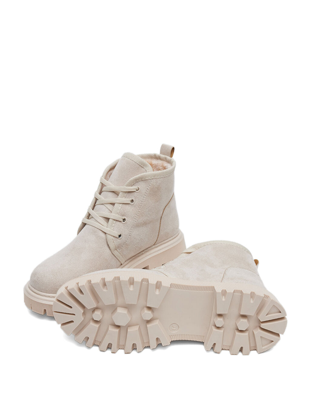 Kadın Bej Süet Rahat Kalıp Kalın Taban İçi Kürklü Bağcıklı Bot-4