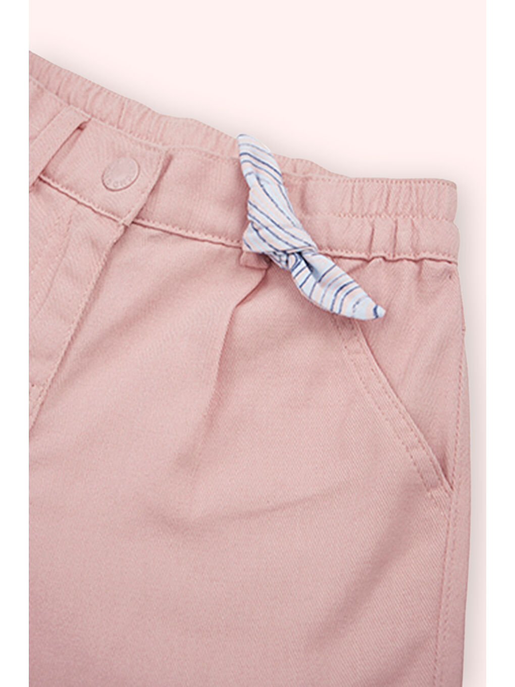 Kız Bebek Beli Lastikli Fiyonk Detaylı Pembe Şort-1