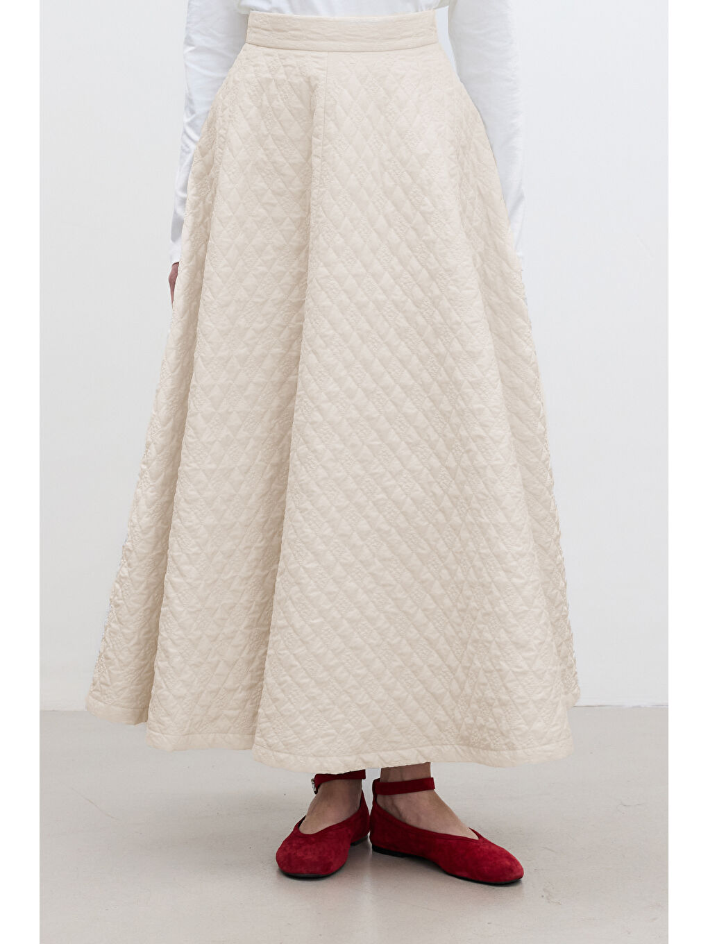 Bej Kapitone Geniş Etek Vanilya-4