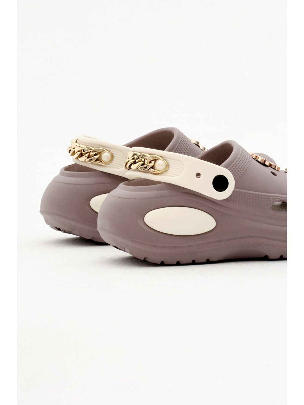 Kadın Vizon Bej Çıkartılabilir Taban Zincir Detaylı Yüksek Taban Eva Sandalet-4