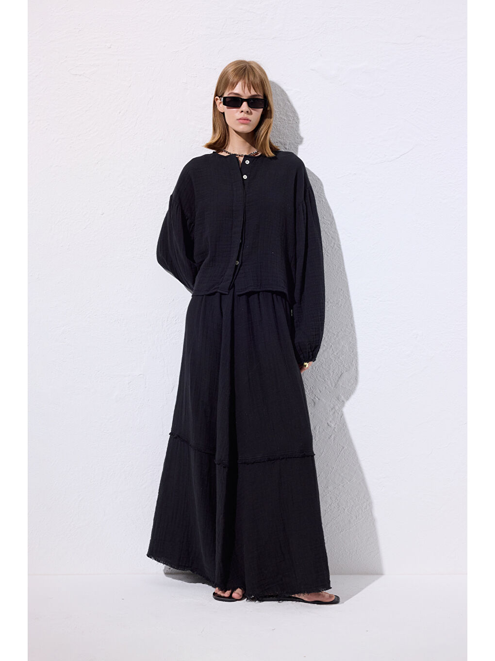 Müslin Balon Kol Kısa Bluz Siyah-3