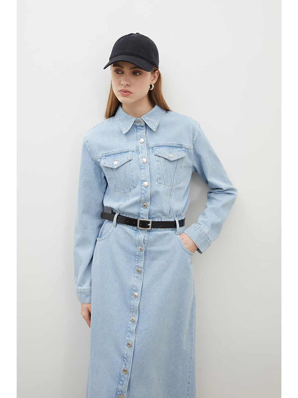 1975 Kemerli Denim Elbise Buz Mavi-5