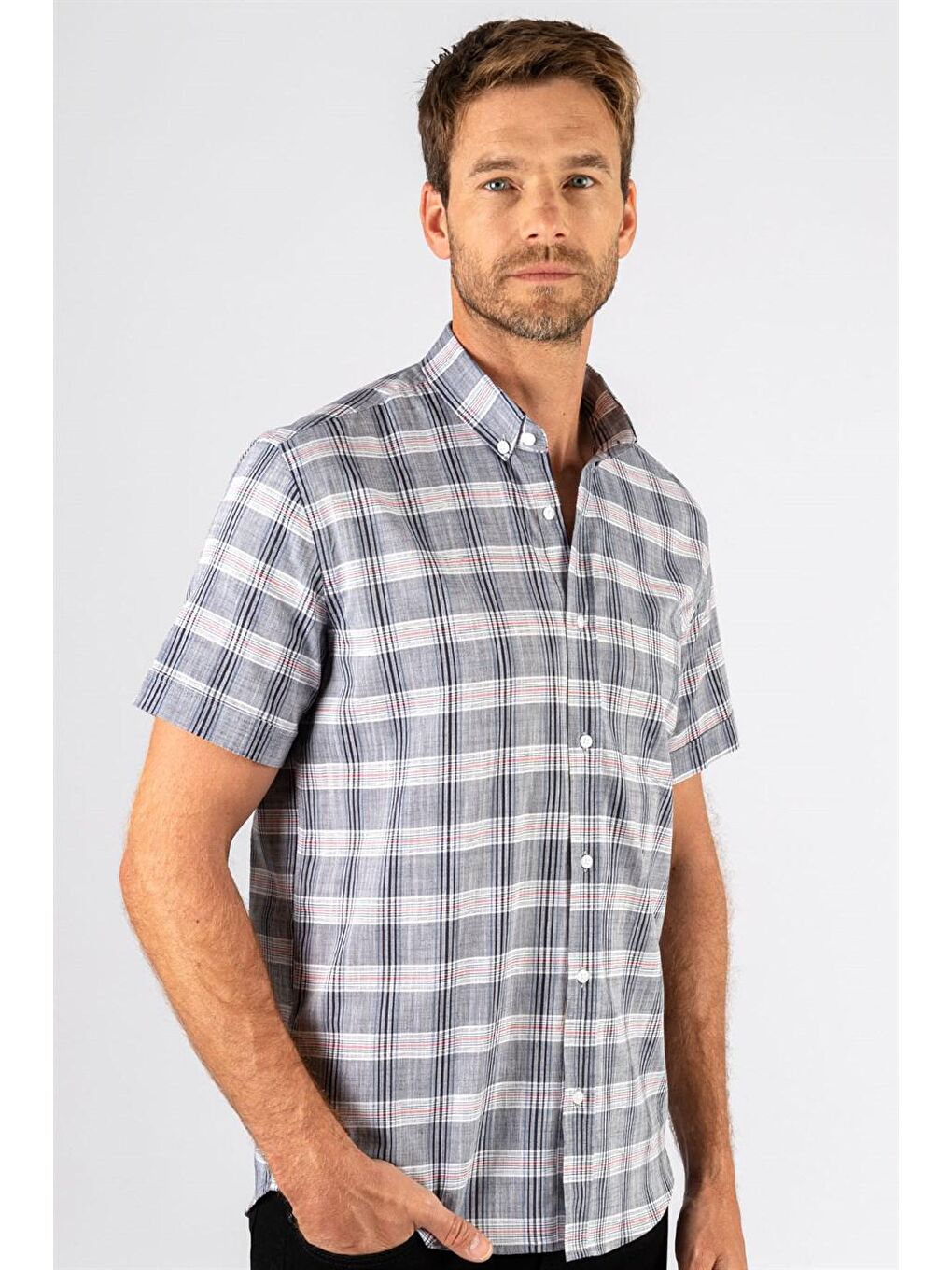 Siyah Klasik Kısa Kol Ekoseli Keten Pamuk Cepli Erkek Gömlek-1