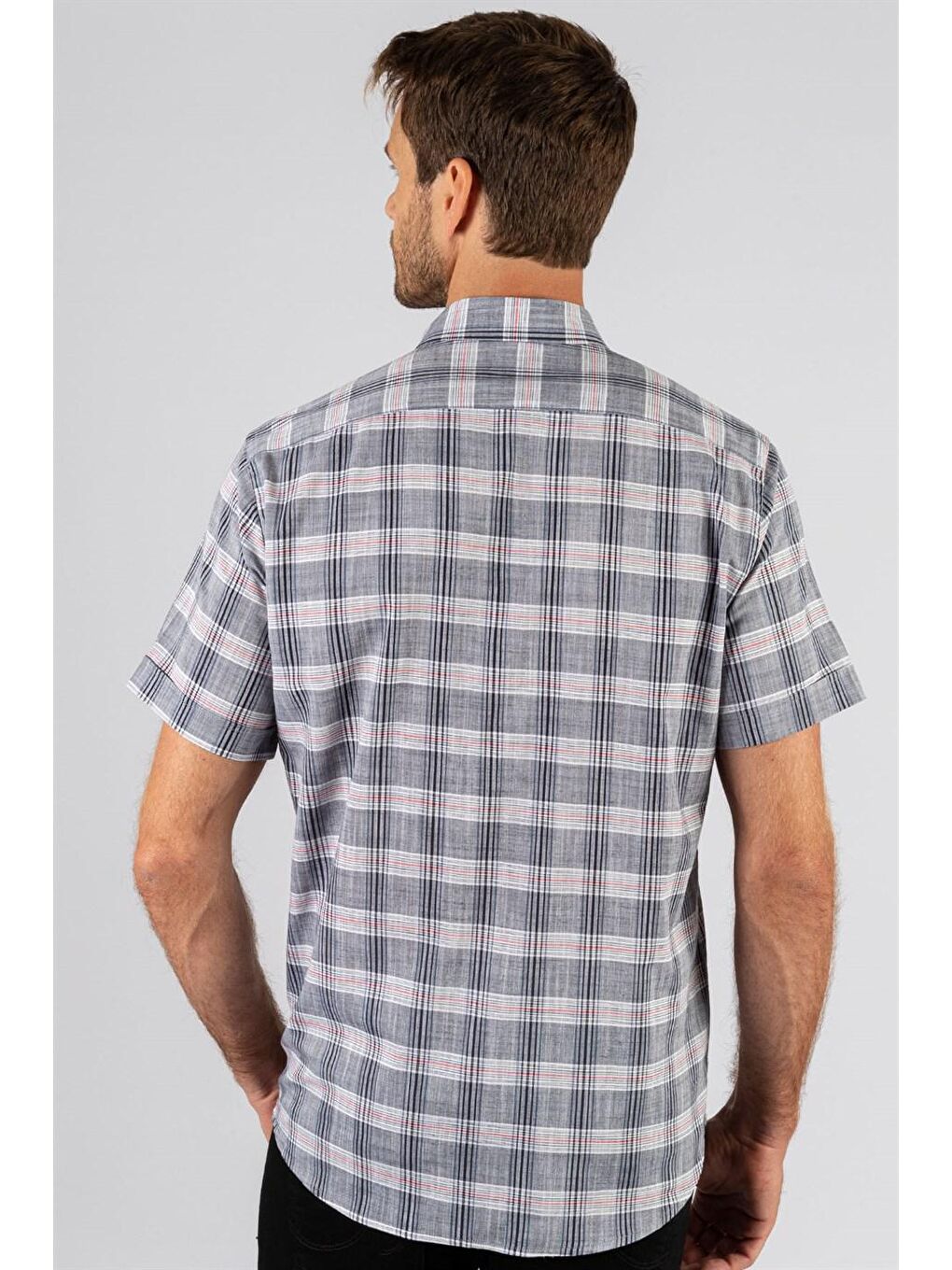 Siyah Klasik Kısa Kol Ekoseli Keten Pamuk Cepli Erkek Gömlek-3