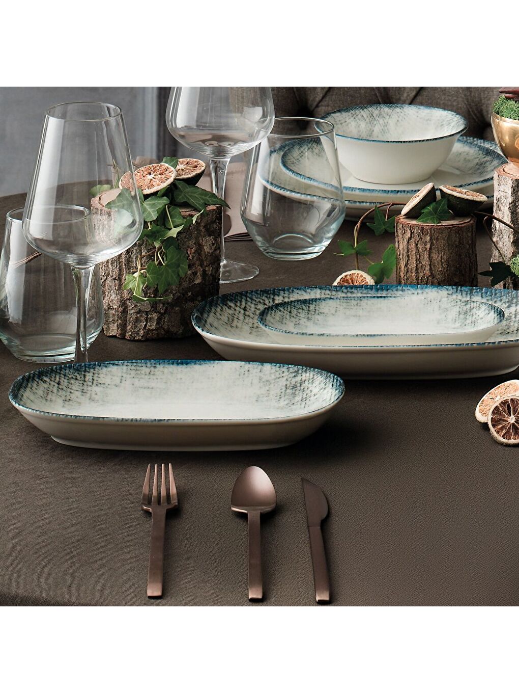 Ekru Enternasyonel 2 Parça 29 Cm Kayık Tabak 562