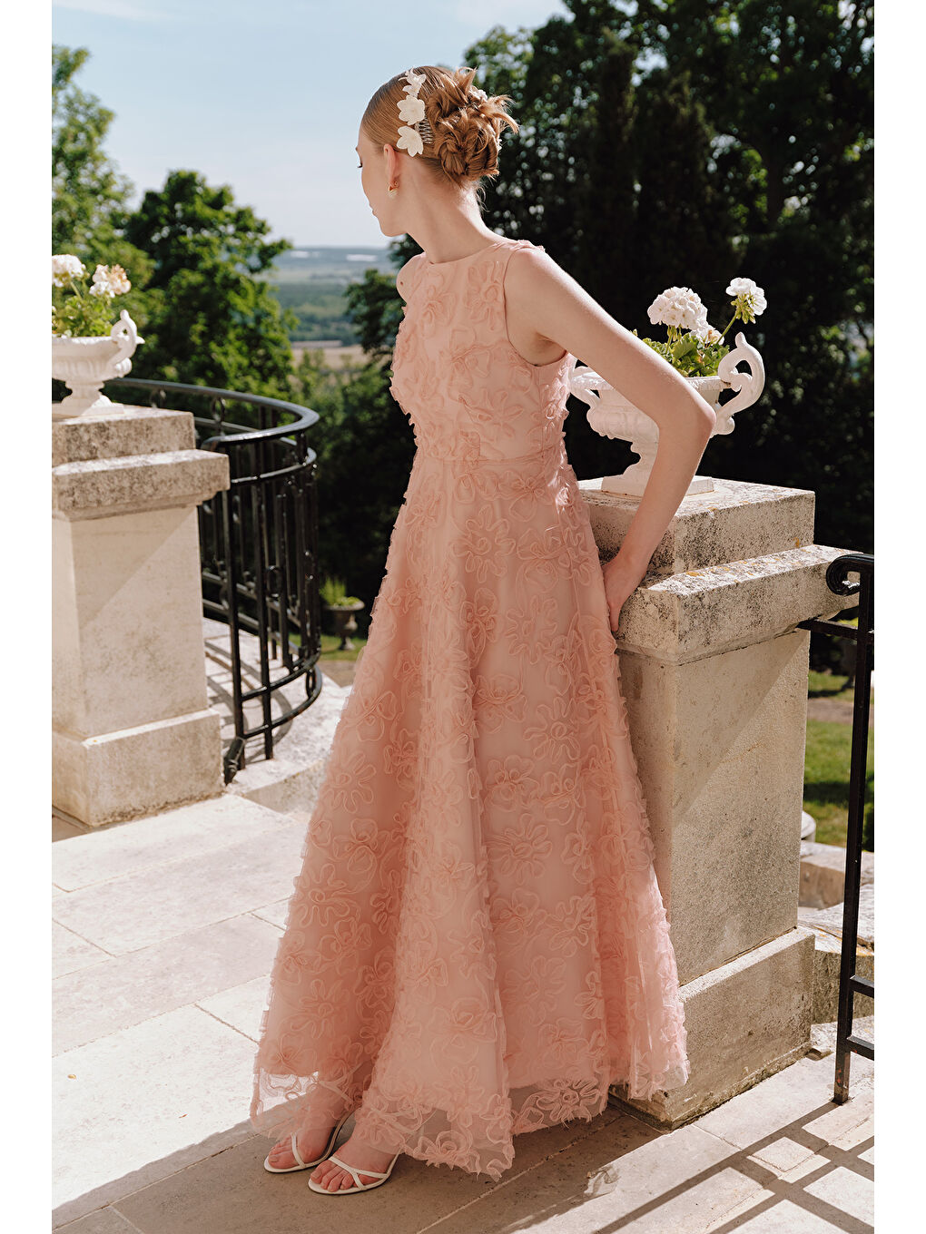 Pembe Kabarık Çiçekli Abiye Elbise Pudra