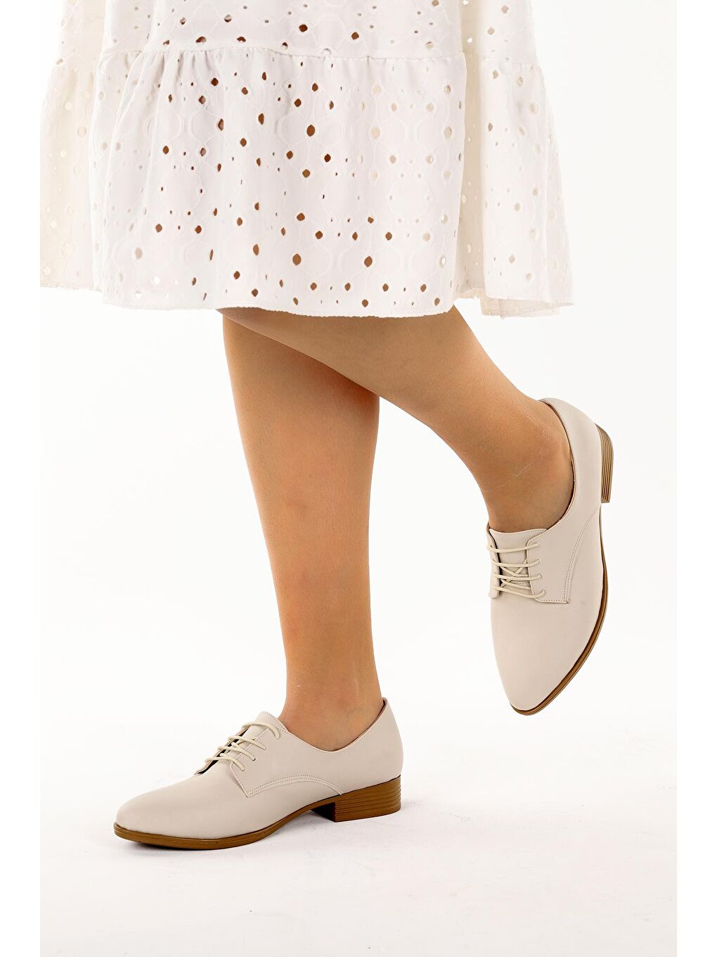 Ekru Cilt Günlük Anatomik Kadın Günlük Babet Ayakkabı 8328-103-2