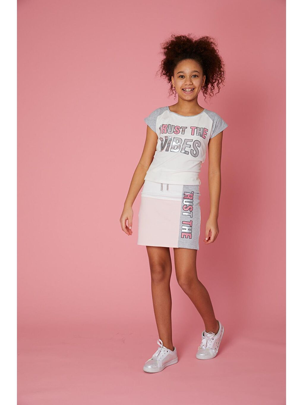 Ekru Kız Çocuk Vibes Tişört-1