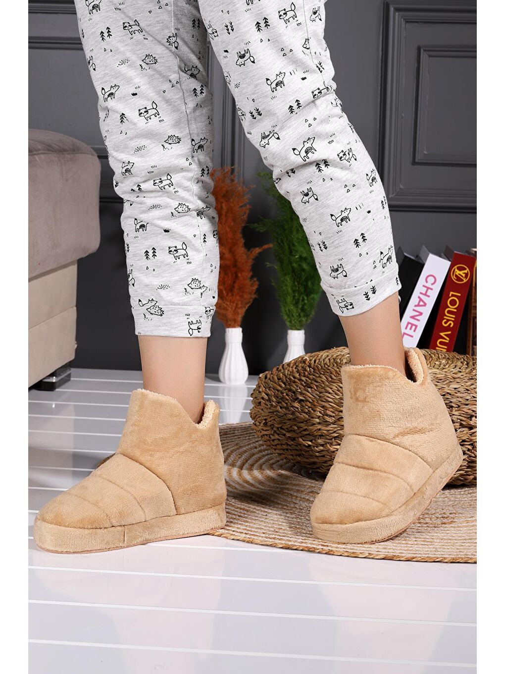 Bej 002 Günlük Kadın Ev Botu Panduf Terliği-1