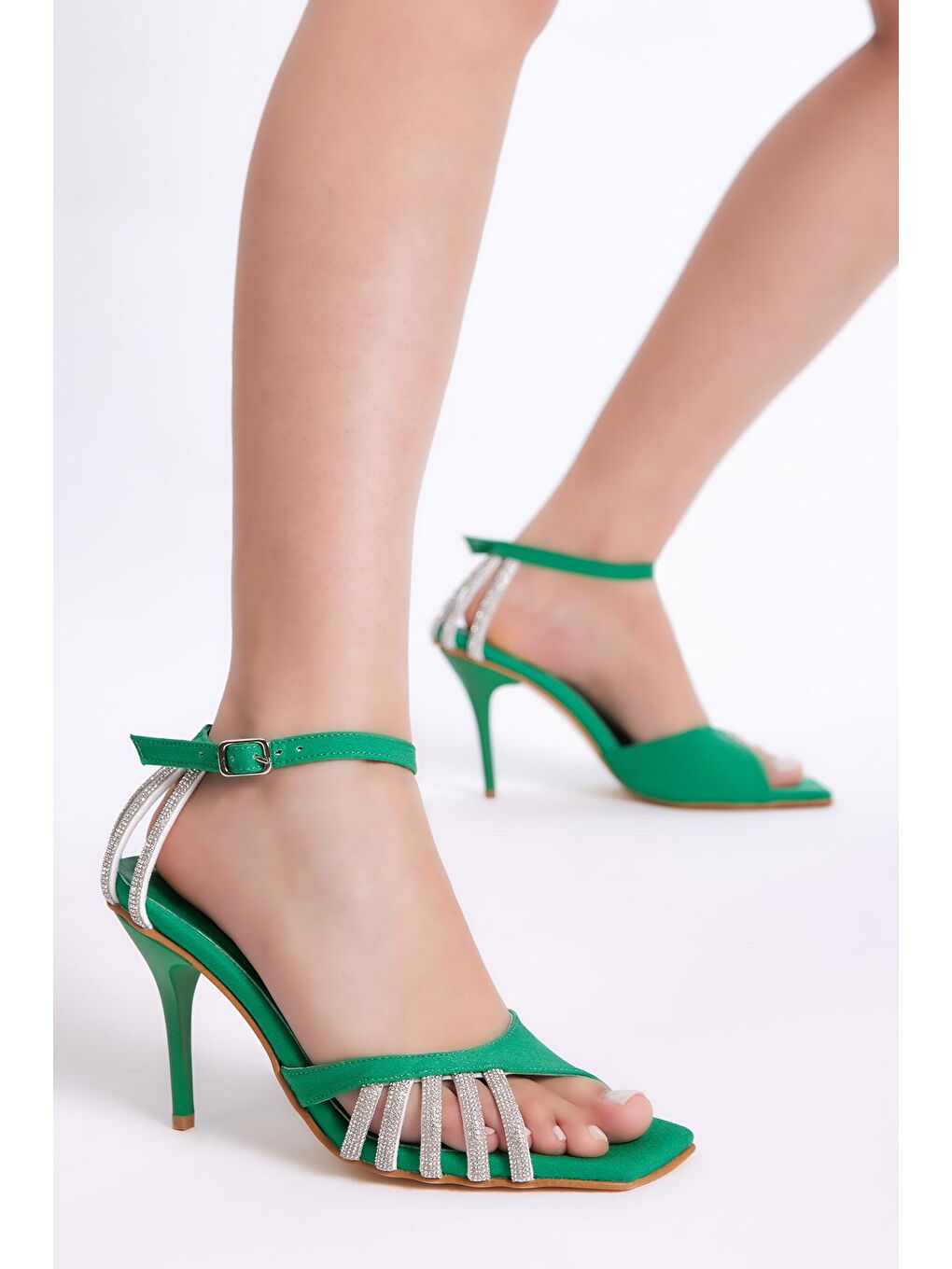 Kadın Yeşil Gecce Serisi Taş İşlemeli Topuklu Ayakkabı