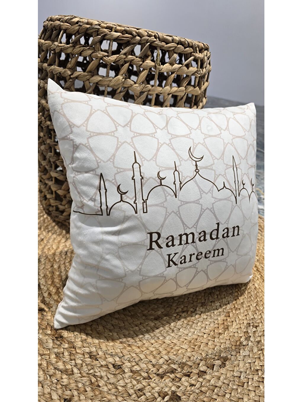 Kahverengi Ramazan Temalı Dekoratif Kırlent Kılıfı 43x43 cm-4