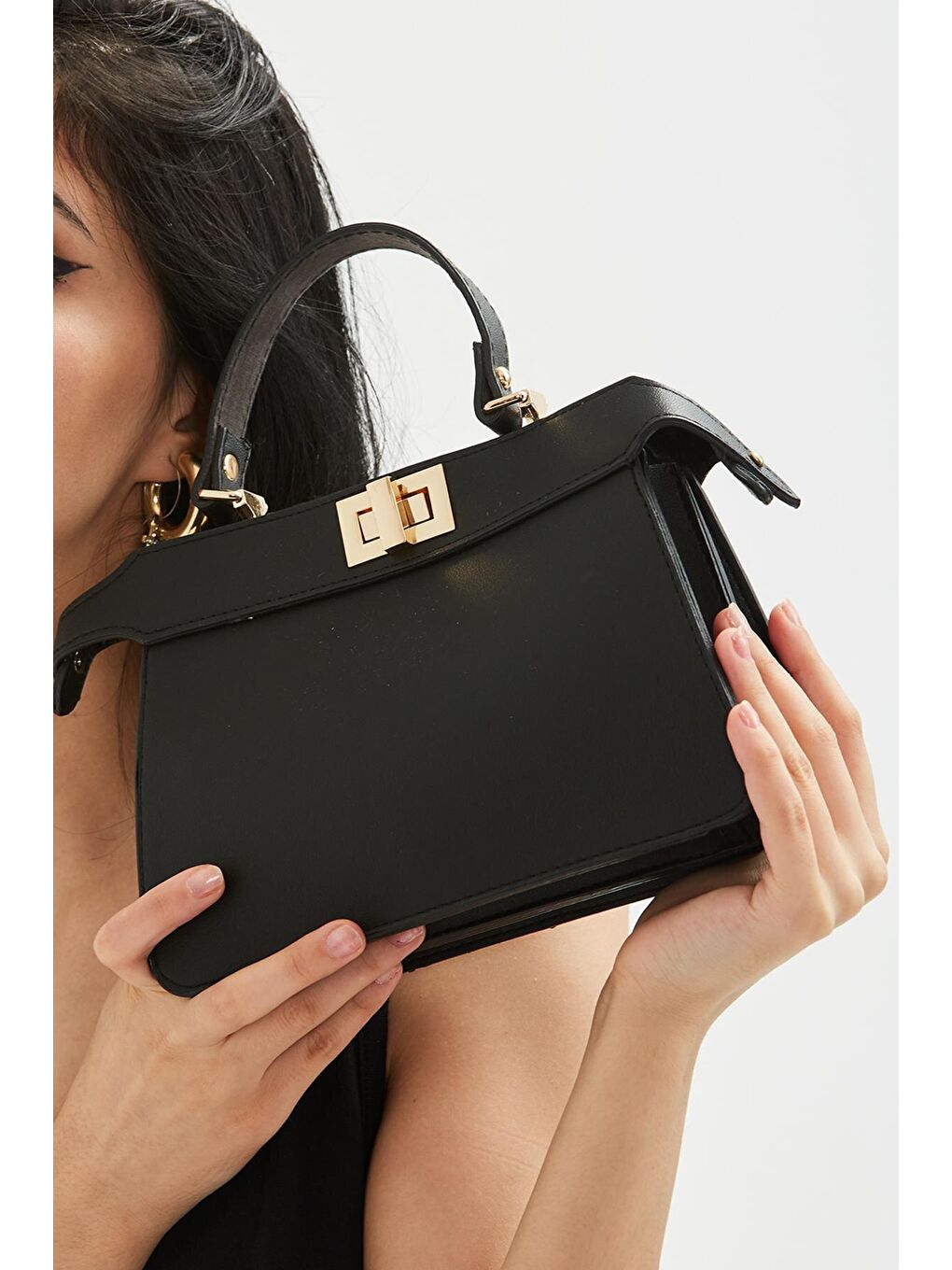 Uzun Askılı Özel Kilit Sistemli Heleni Kadın Çapraz Çanta Siyah-2