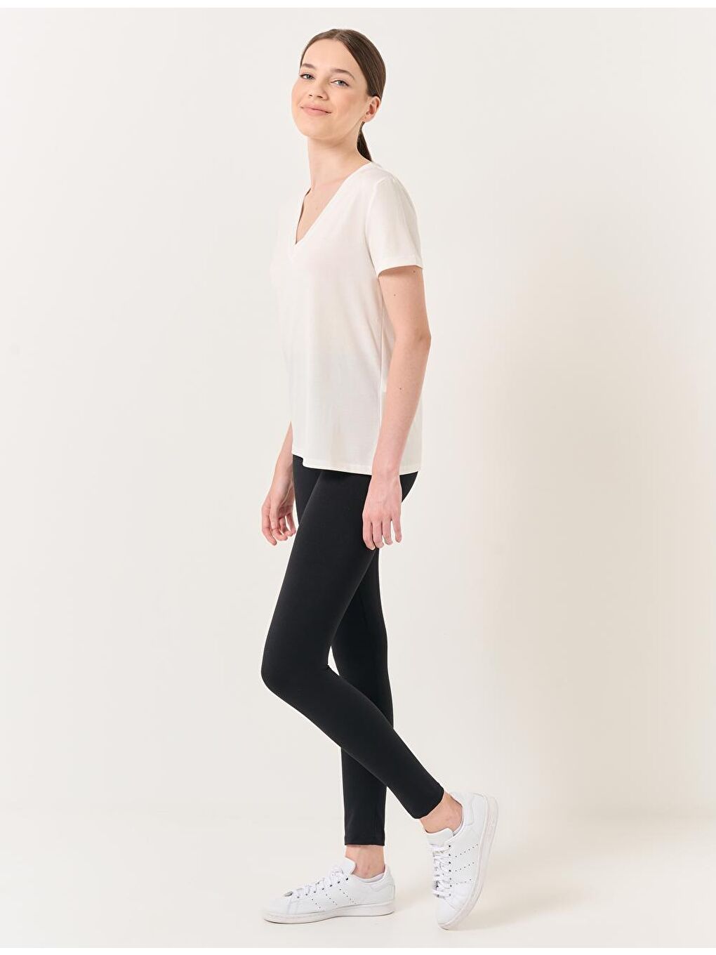 Siyah Dar Kesim Yüksek Bel Dar Paça Basic Örme Tayt