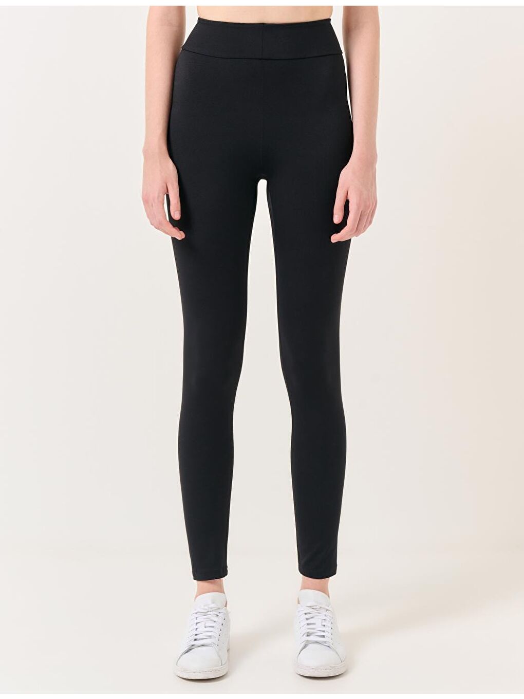 Siyah Dar Kesim Yüksek Bel Dar Paça Basic Örme Tayt-3