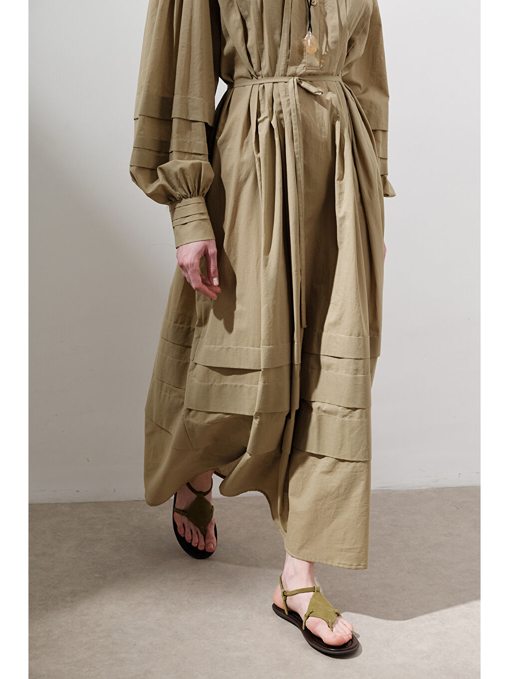 Kahverengi Nervürlü Geniş Elbise Toprak-4