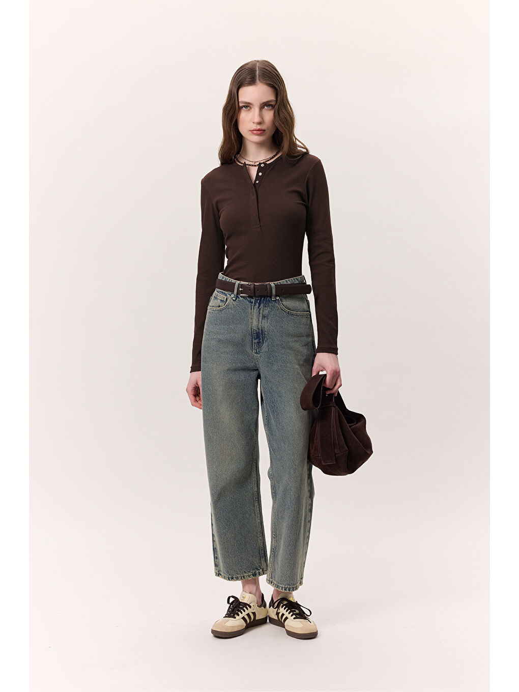 Kahverengi Uzun Kollu Yakası Çıtçıtlı Body Acı Kahve-3