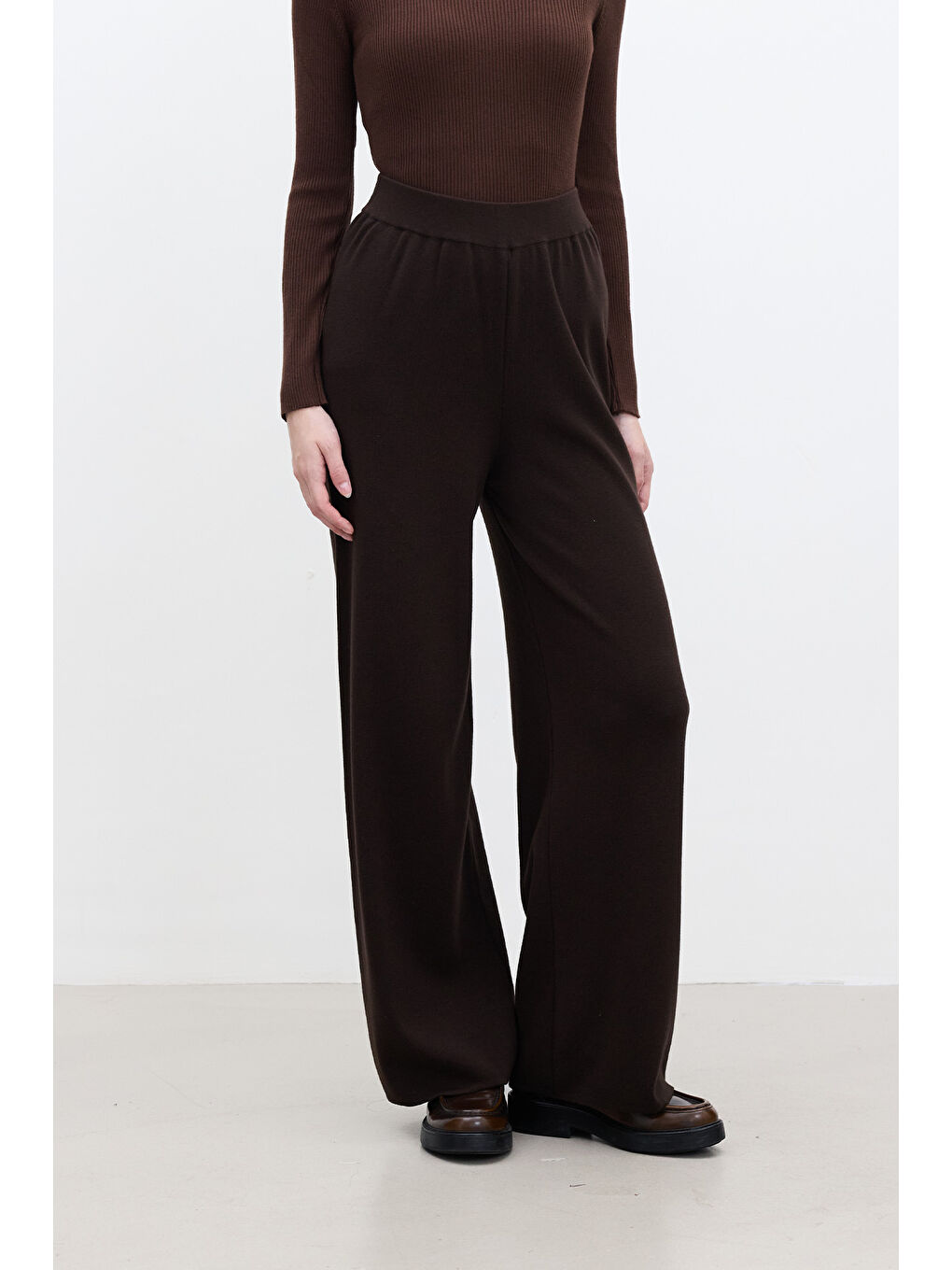 Düz Paça Triko Pantolon Kahverengi-2