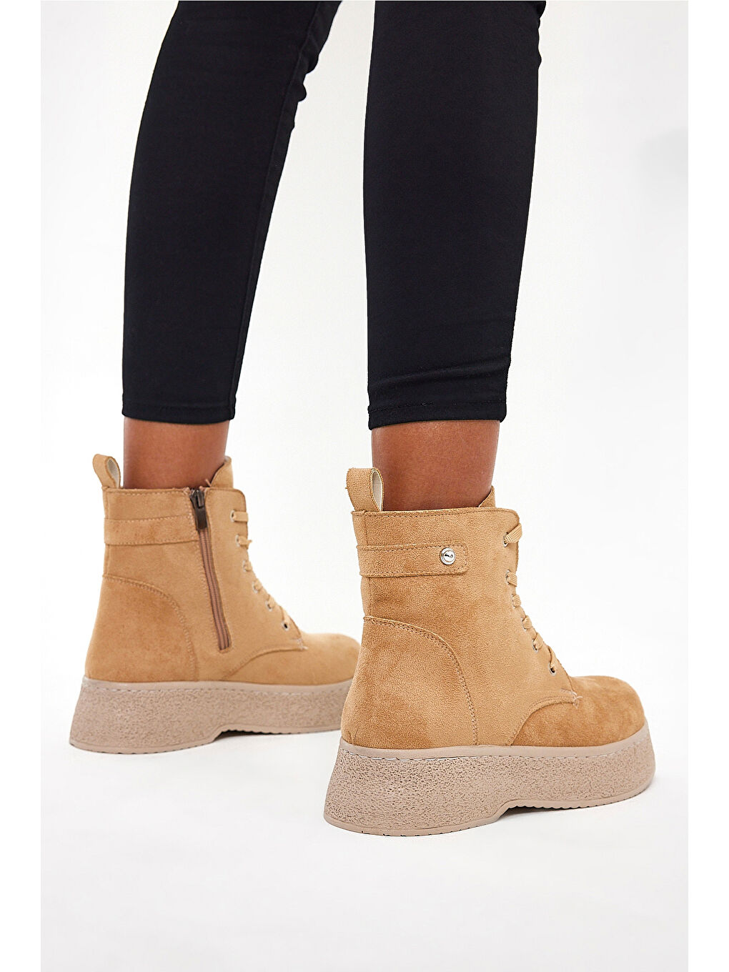 Bej Kadın Nude Süet Yüksek Poli Taban Bağcıklı Süet Bot-2