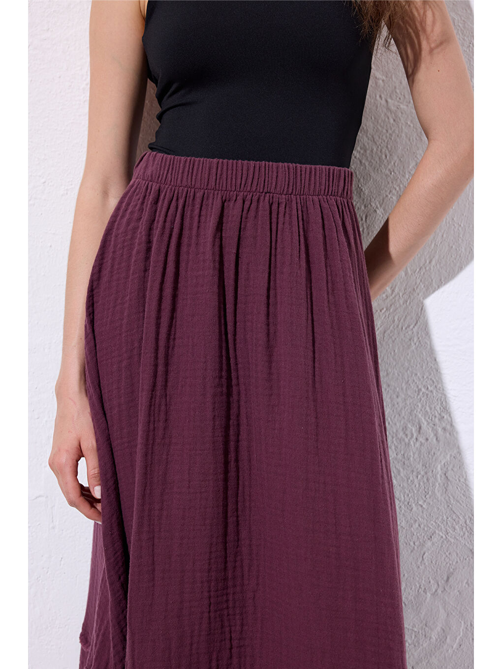 Müslin Katlı Geniş Etek Mürdüm-4