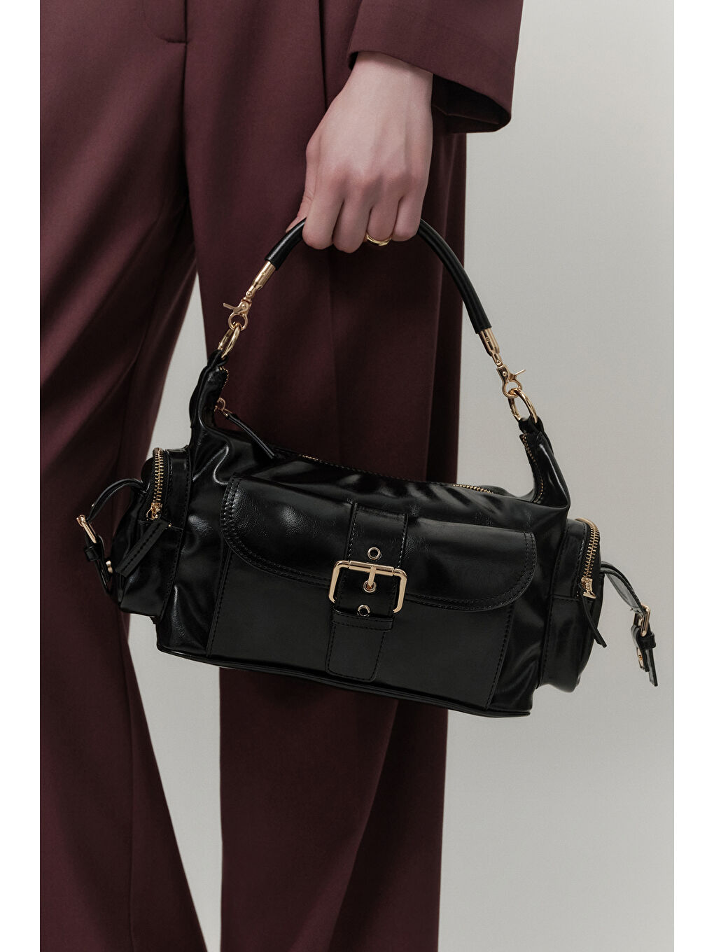 Mıca Tokalı Çanta Siyah-1