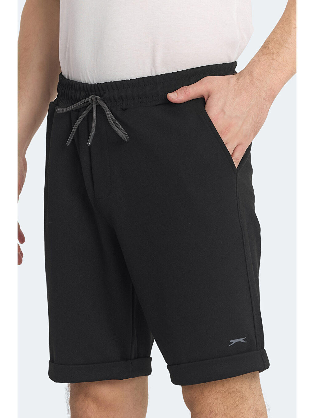 NOVA Erkek Cepli Siyah Şort-4