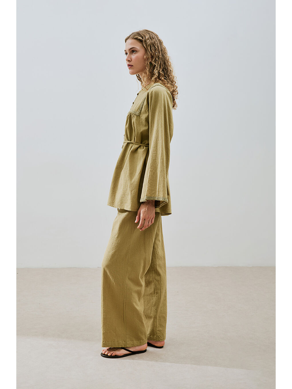 Dokulu İşlemeli Gömlek Haki-3