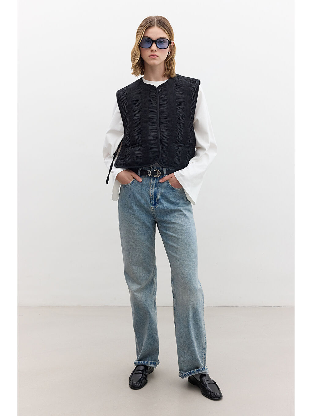 Kapitone Nakışlı Yelek Siyah-2