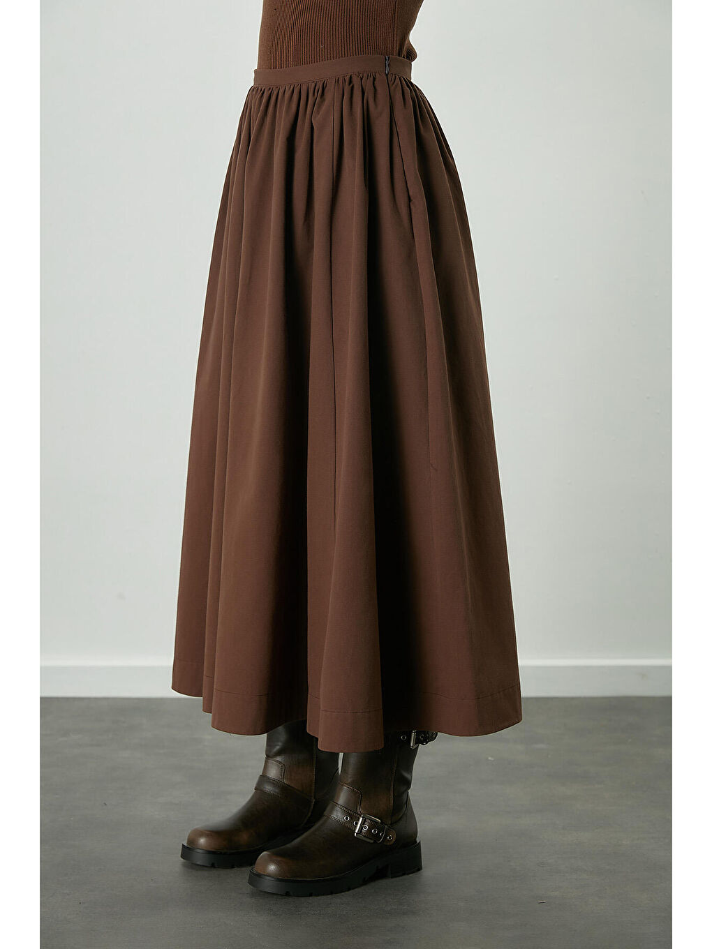 Katy Gabardin Büzgülü Etek Kahverengi-6