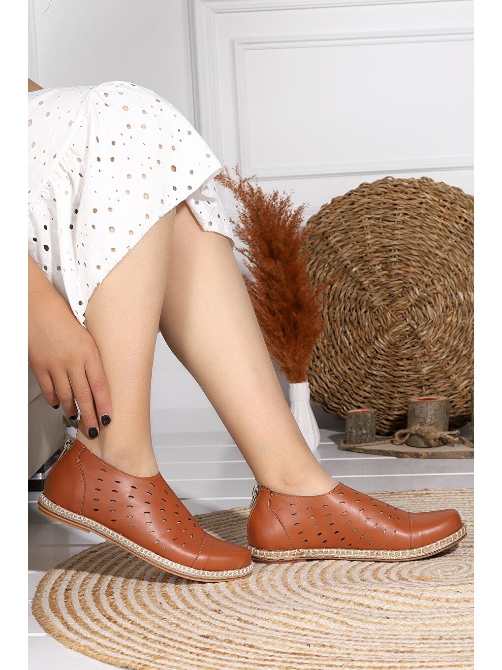 Kahverengi Cilt Ortopedik Kadın Babet Ayakkabı 139-42