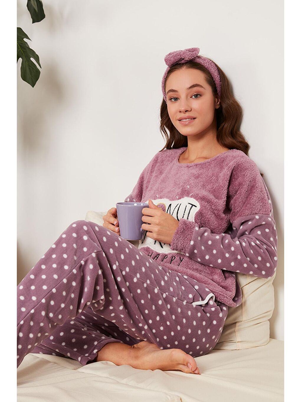 Lela Mat Lila Baskılı Puantiyeli Saç Bantlı Peluş Pijama Takımı 6094120