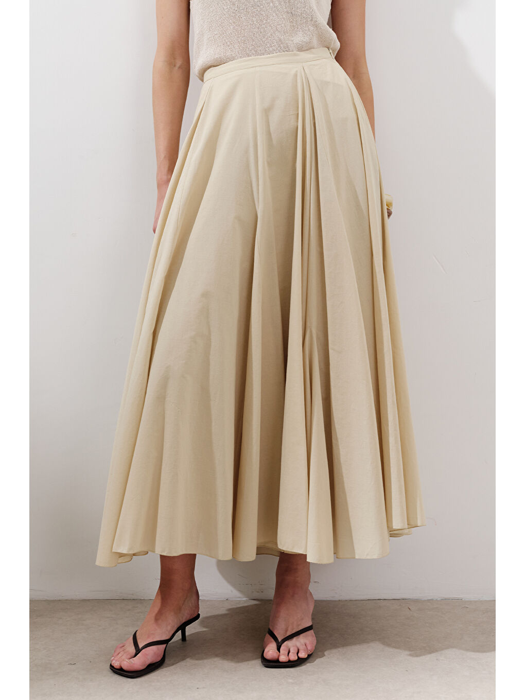 Parçalı Geniş Pamuklu Etek Pastel Sarı-3