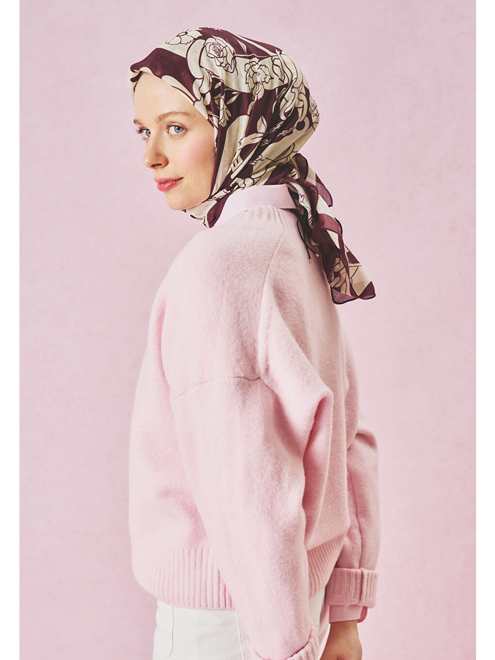 Mürdüm Burgundy Eternal Love Desen Floş Viskon Eşarp