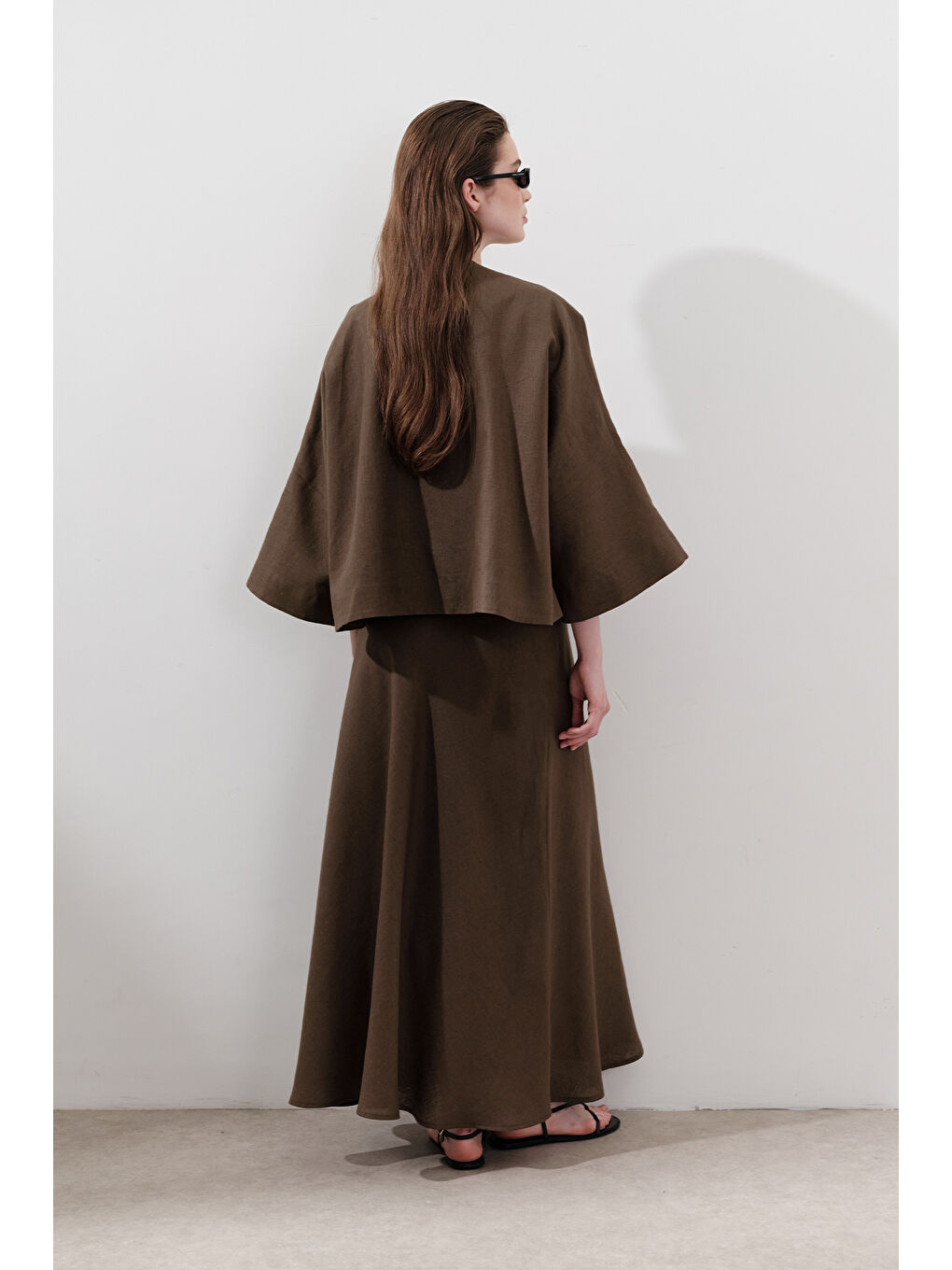 Kahverengi Keten Geniş Kollu Kısa Ceket Tozlu Kahve-5