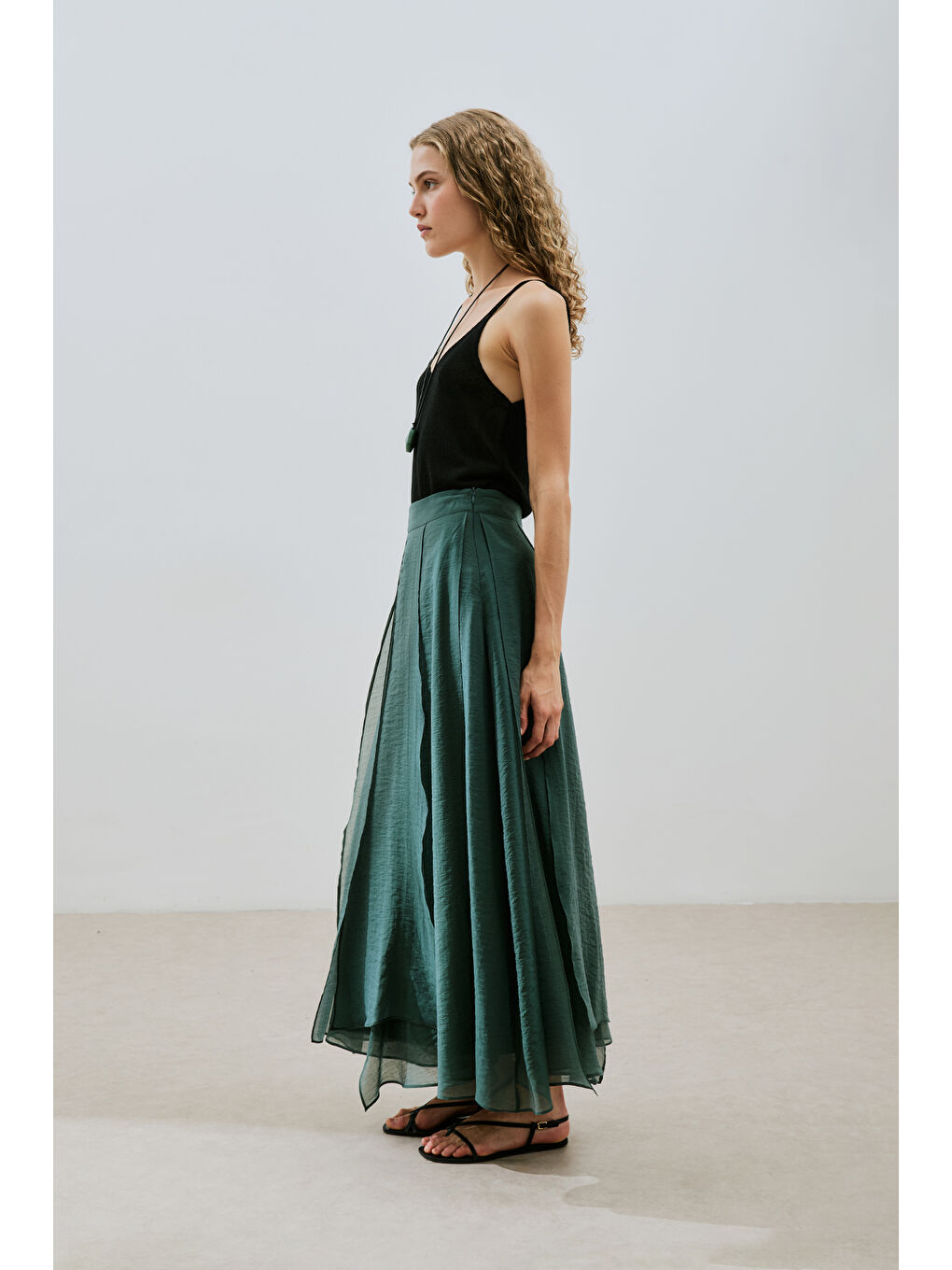 Katlı Fırfırlı Uzun Etek Yeşil-4