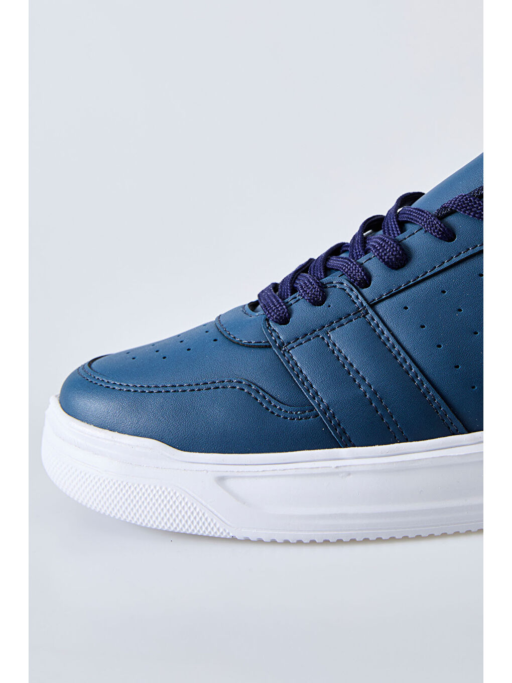 Lacivert Bağcıklı Delikli Suni Deri Erkek Spor Ayakkabı - 89125-6