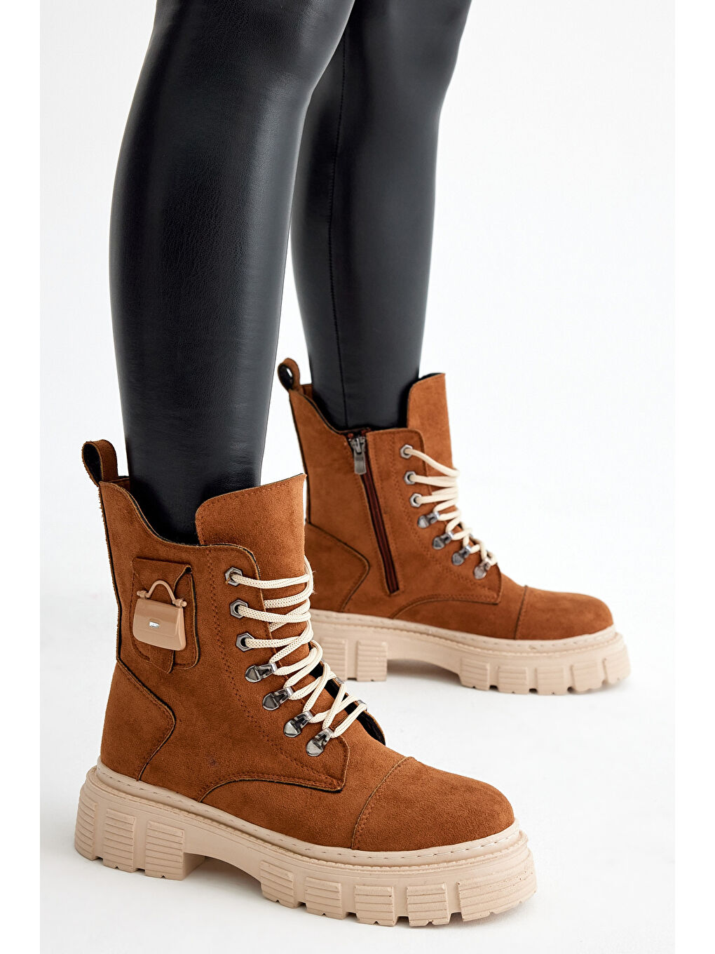 Kahverengi Kadın Taba Süet Rahat Kalıp Yüksek Taban Tokalı Bağcıklı ve Fermuarlı Bot-3