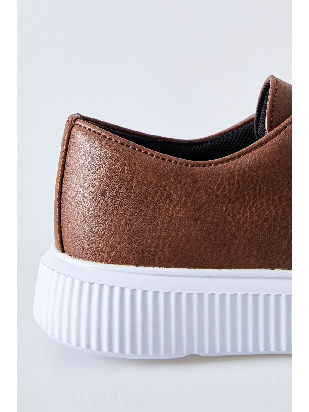 Kahverengi Taba Bağcıklı Delikli Suni Deri Erkek Spor Ayakkabı - 89129-8