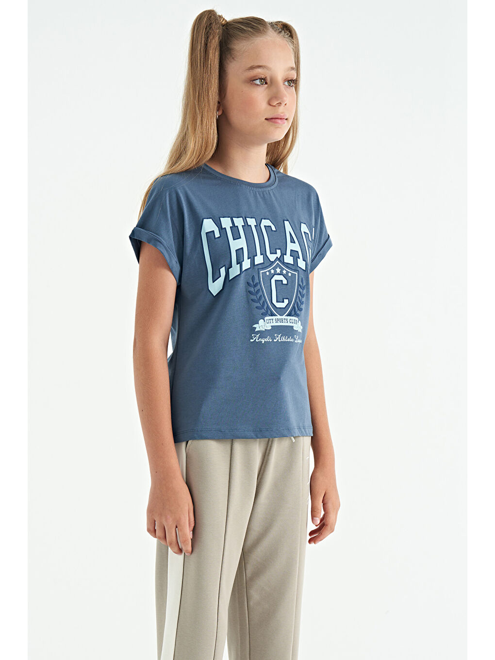 Petrol O Yaka Düşük Omuzlu Rahat Form Kısa Kollu Kız Çocuk Tişört - 75128-7