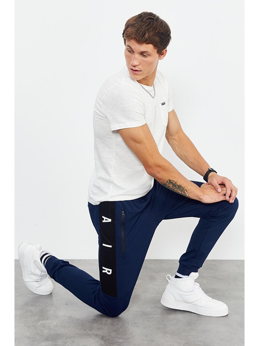 İndigo Air Baskılı Fermuar Cepli Standart Kalıp Jogger Erkek Eşofman Alt - 84587