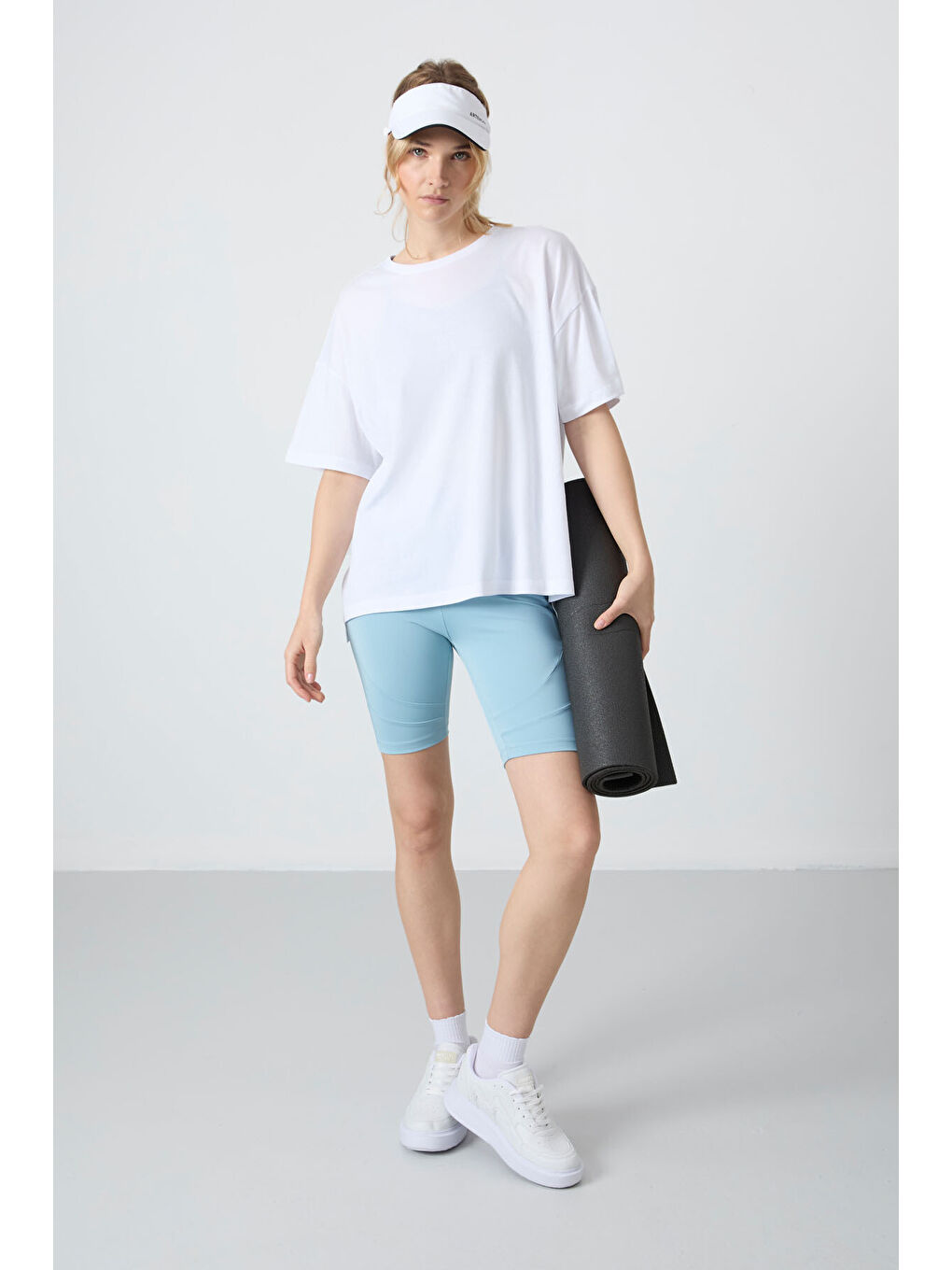 Beyaz Penye Modal Yumuşak Tuşeli Oversize Fit Basic Kadın Tişört- 97285