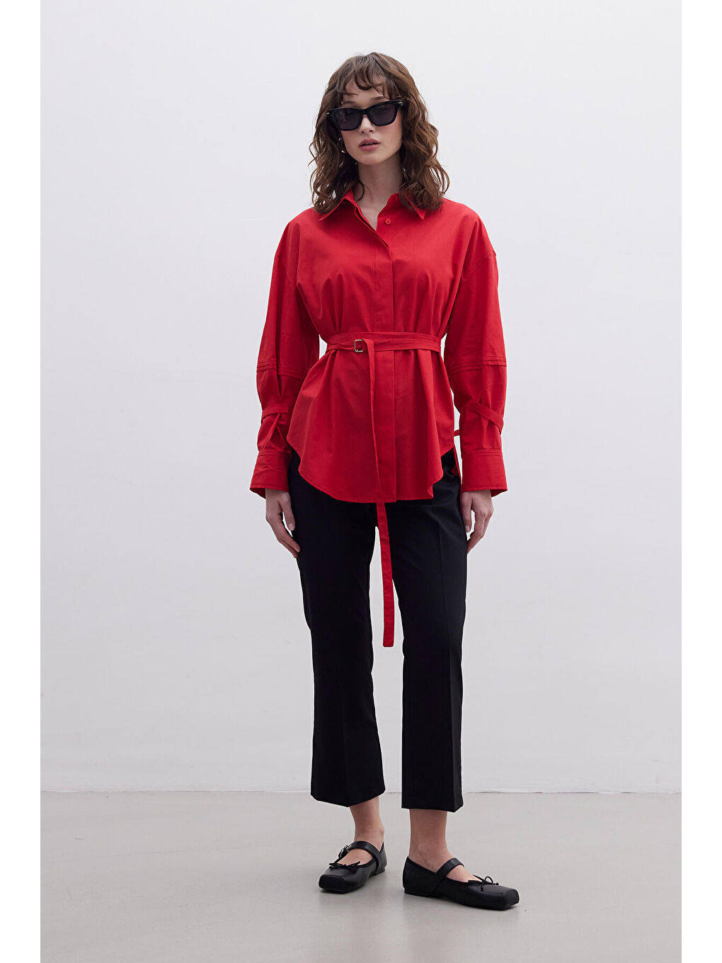 Kemer Detaylı Gömlek Kırmızı-5