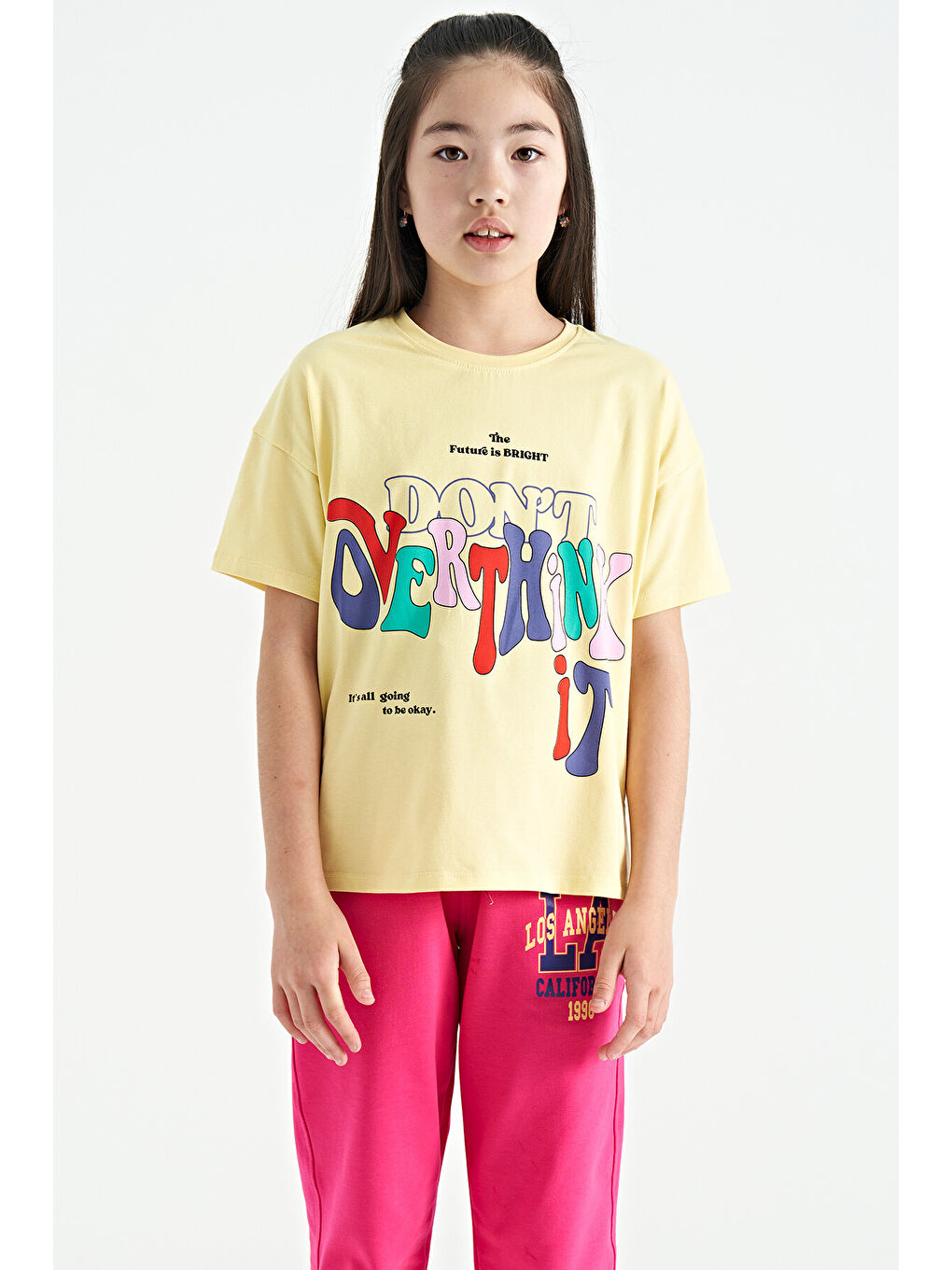 Sarı Renki Yazı Baskılı O Yaka Oversize Kısa Kollu Kız Çocuk Tişört - 75112-5