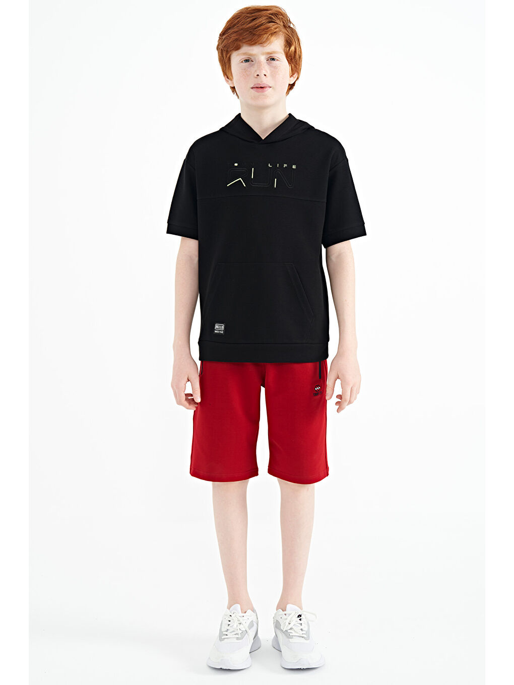 Siyah Kanguru Cepli Kapüşonlu Oversize Erkek Çocuk T Shirt   11160-1