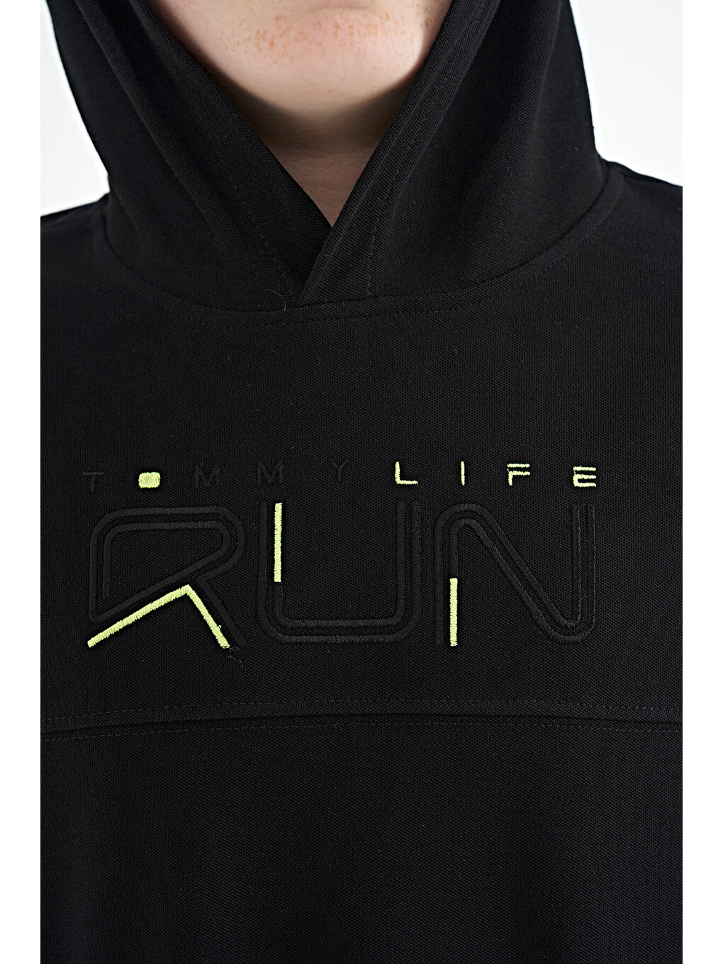 Siyah Kanguru Cepli Kapüşonlu Oversize Erkek Çocuk T Shirt   11160-2