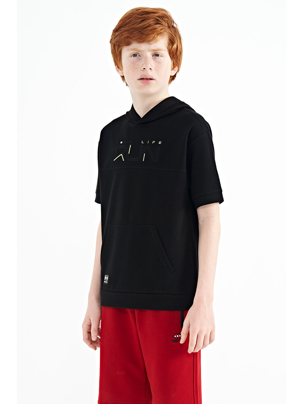 Siyah Kanguru Cepli Kapüşonlu Oversize Erkek Çocuk T Shirt   11160-3