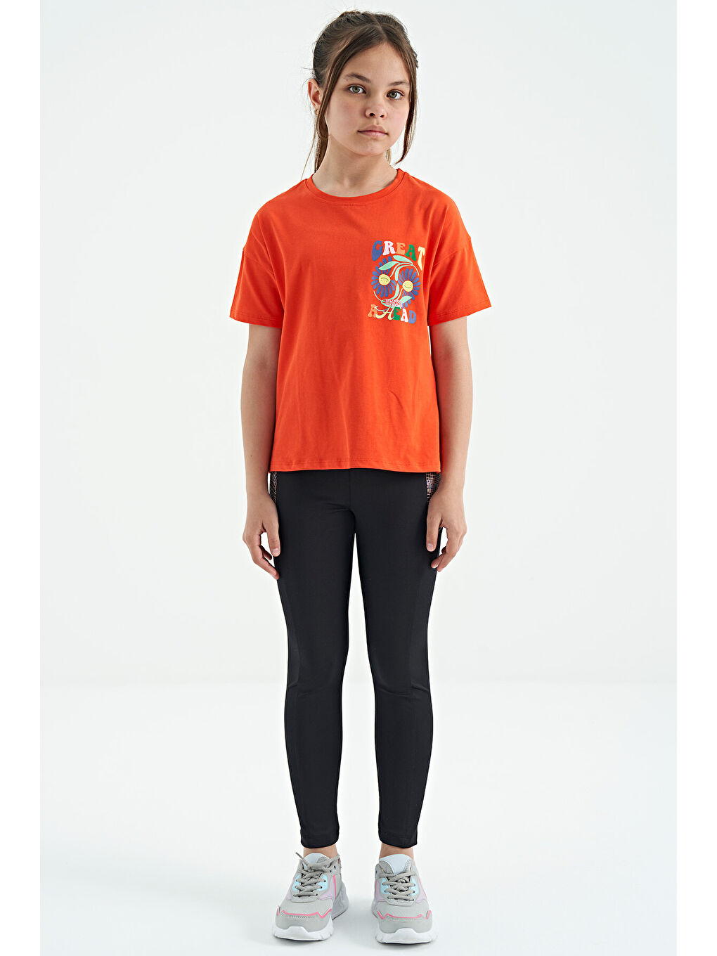 Turuncu Oranj Ön Arka Çok Renkli Baskılı Oversize Kısa Kollu Kız Çocuk Tişört - 75117-1