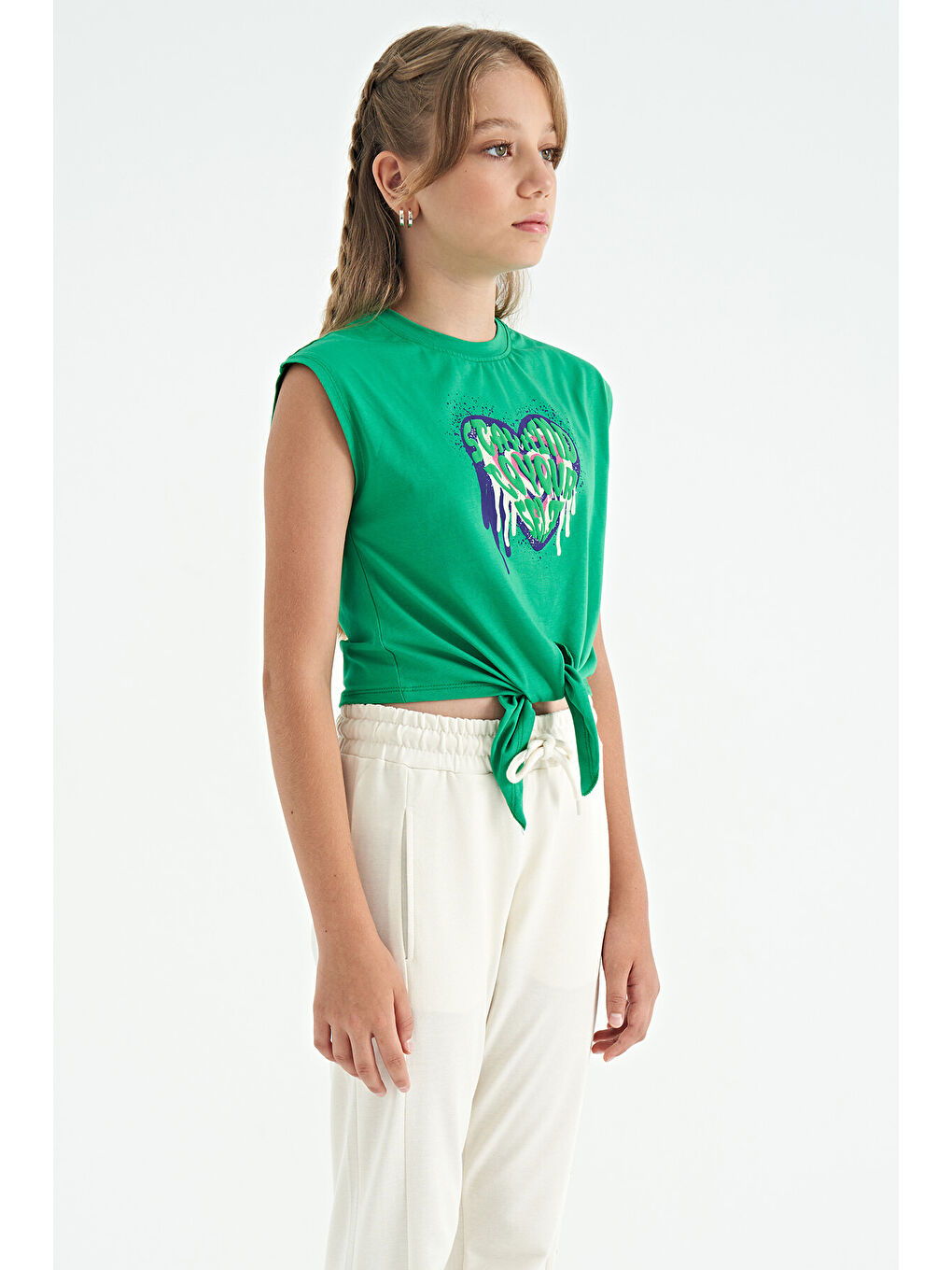 Yeşil Kalp Baskılı Ön Düğüm Detaylı Rahat Form Kız Çocuk Tişört - 75114-3