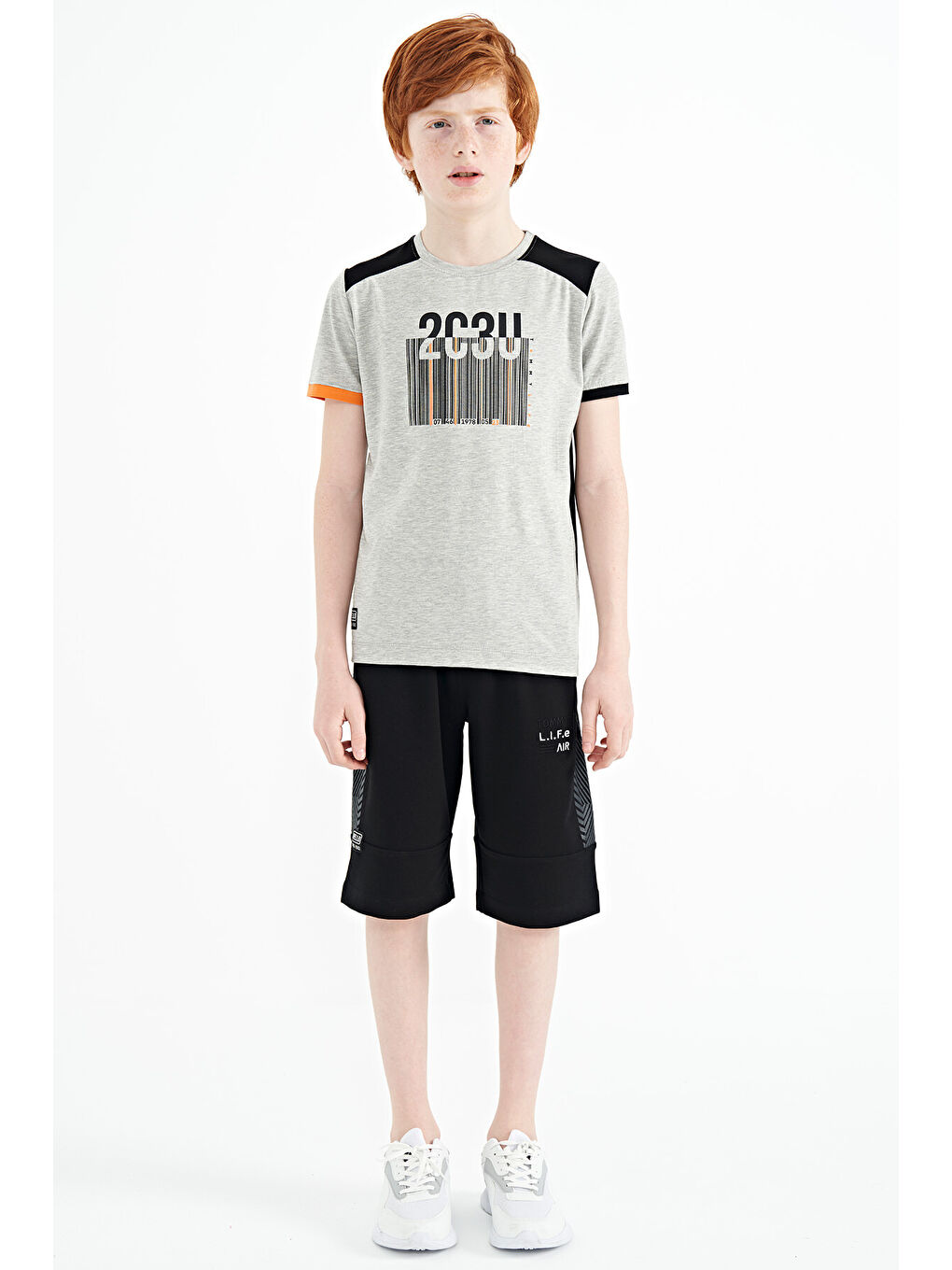 Gri Melanj Baskı Detaylı O Yaka Standart Kalıp Erkek Çocuk Tişört - 11157-1