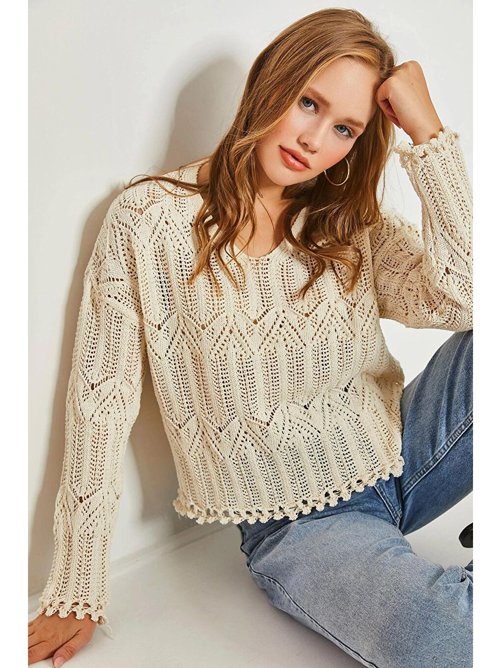 Ekru Kadın Desenli Ajurlu Kazak